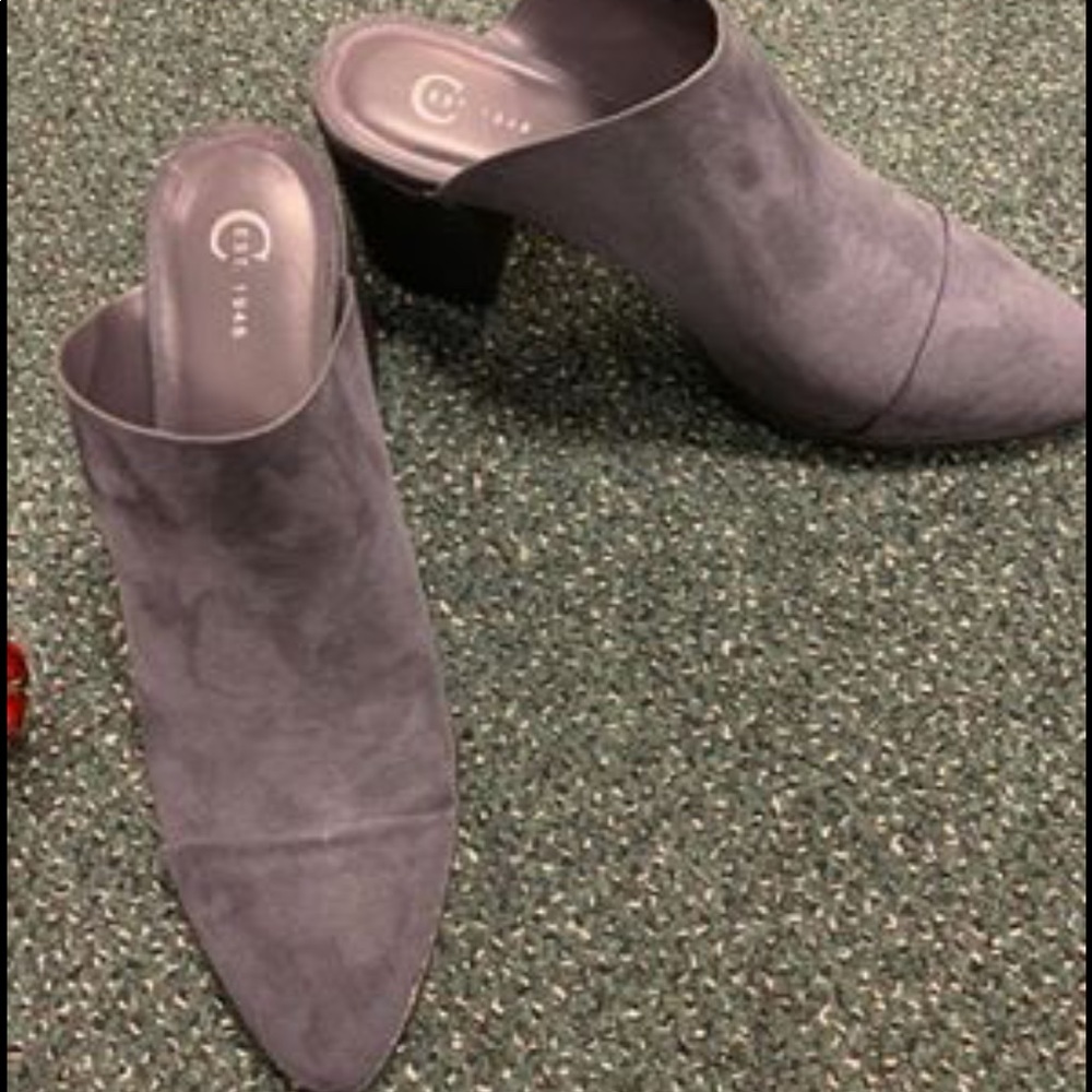 Open heel point heels